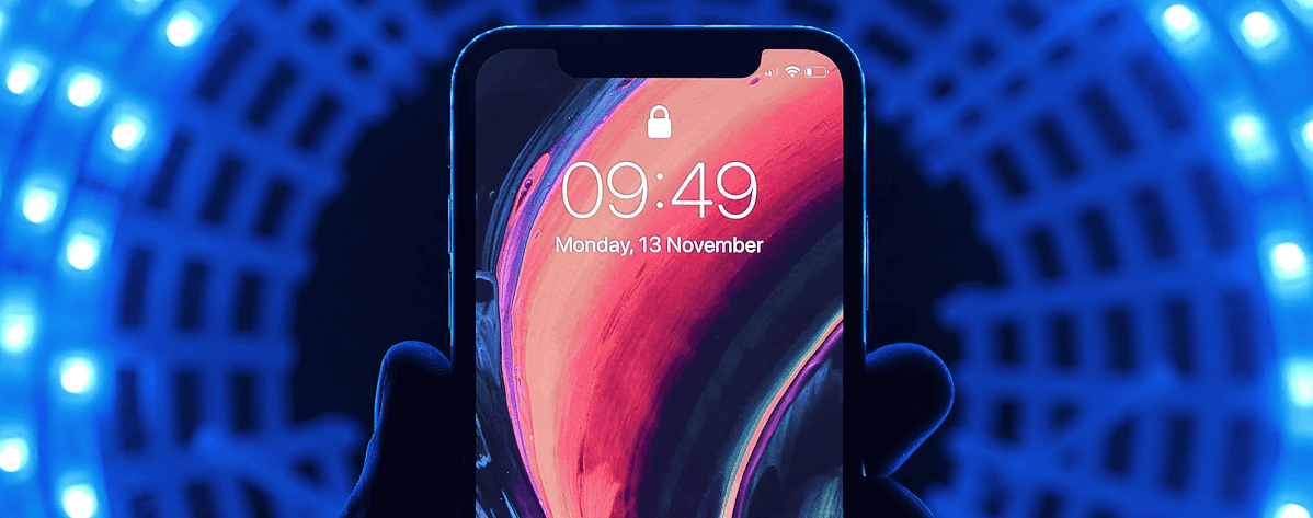 blue light on iphone screen