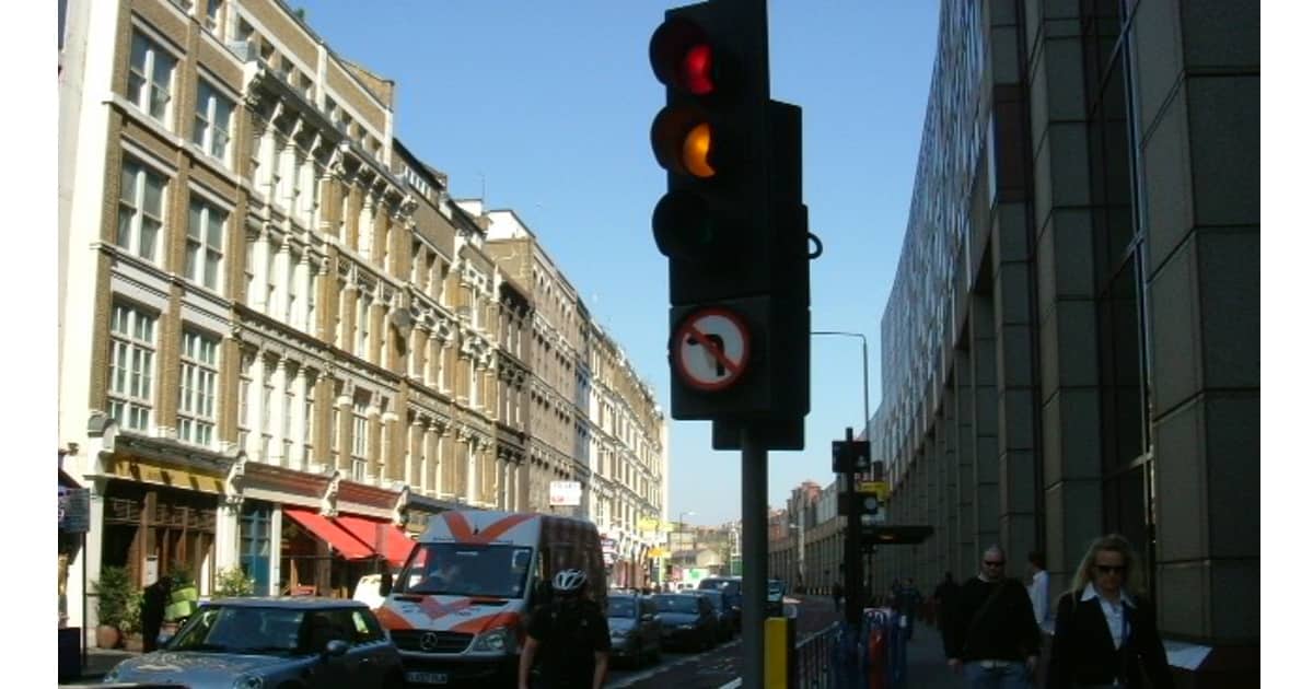 How London Is Hacking its Traffic Lights - The Mac