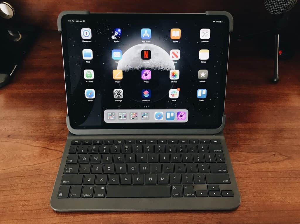 logitech slim folio ipad keyboard folio