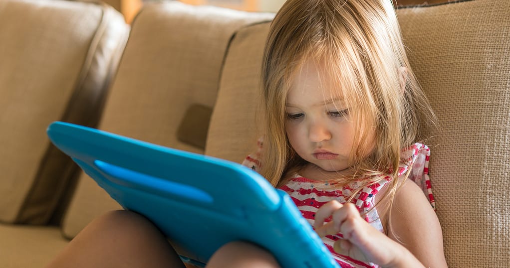 These Children Accidentally Racked up a £600 Bill on Their iPads - The