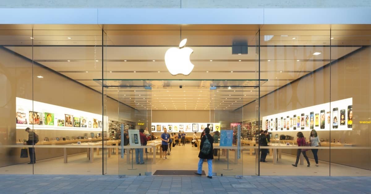 apple store naperville events