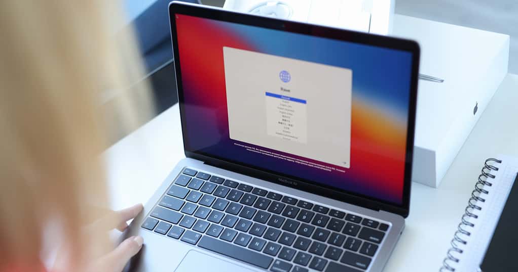 macOS Monterey Reportedly Bricks Older Macs