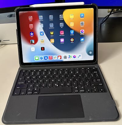 Review: ESR Ascend Keyboard Case for iPad Air Makes for an Excellent ...