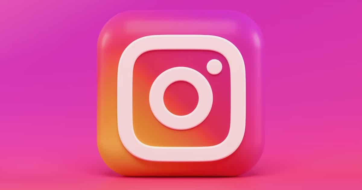 Best Instagram Caption Apps for iPhone in 2024