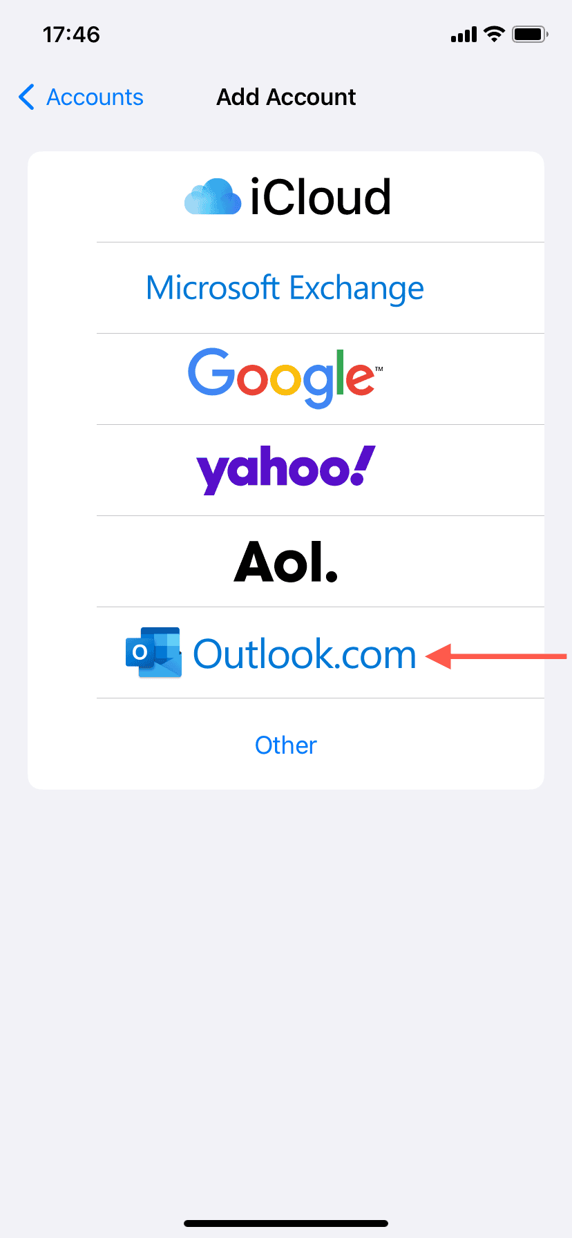 The Outlook.com option highlighted in the account setup screen.