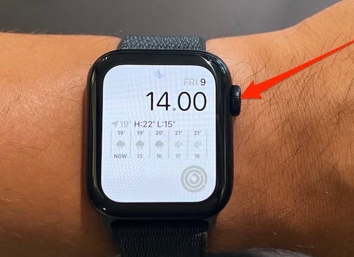 Tap the Apple Watch Digital Crown